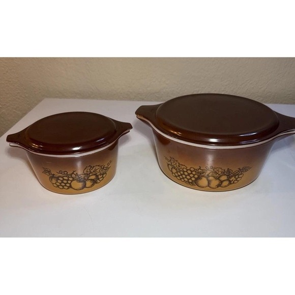 Pyrex Other - Pyrex Old Orchard Lot of 2 Casseroles w Brown Lids 1 Qt & 2.5 Qt Vintage